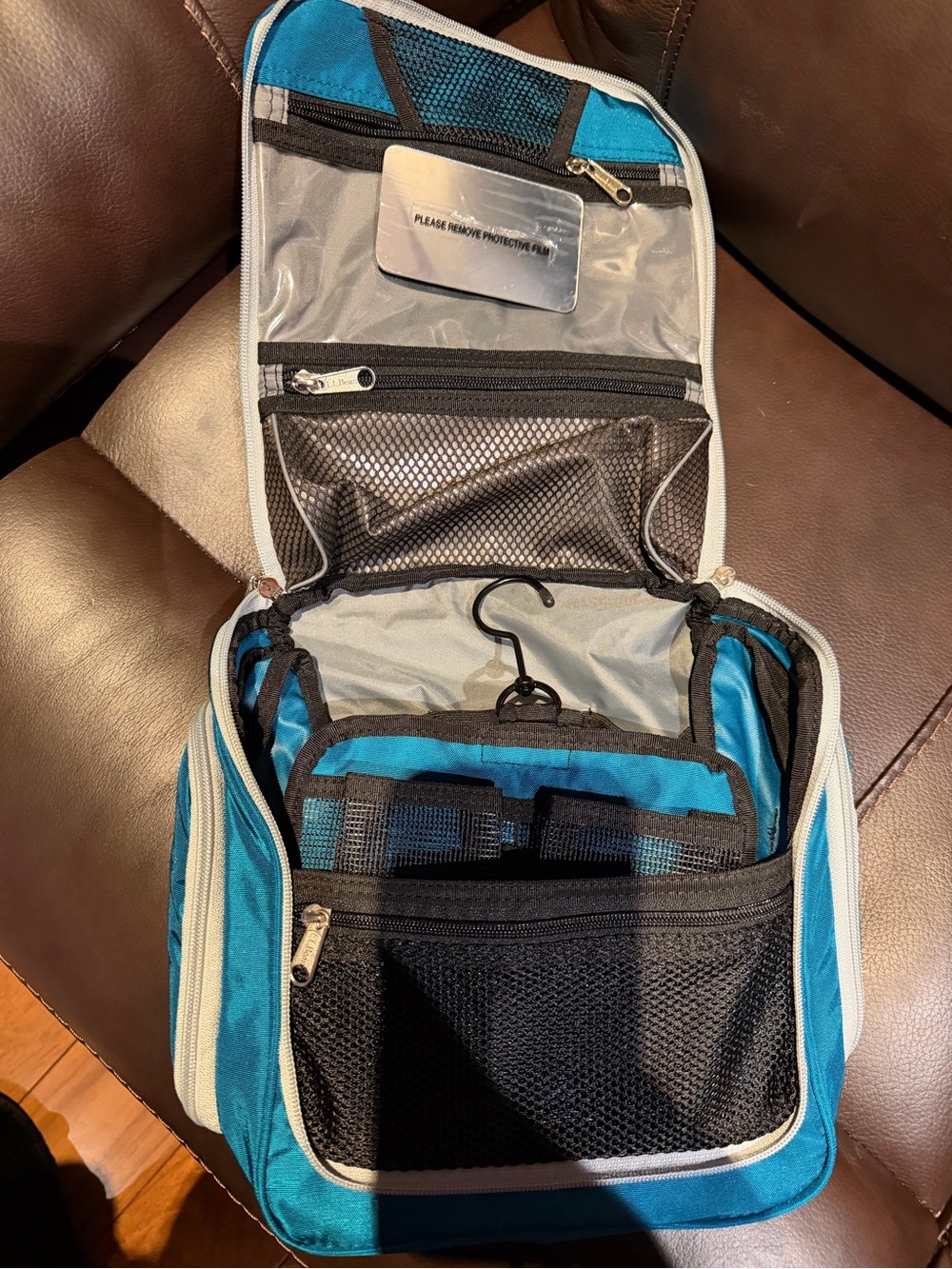 L.L. Bean Teal Travel Organizer with Light Gray Trim - Picture 2 of 3